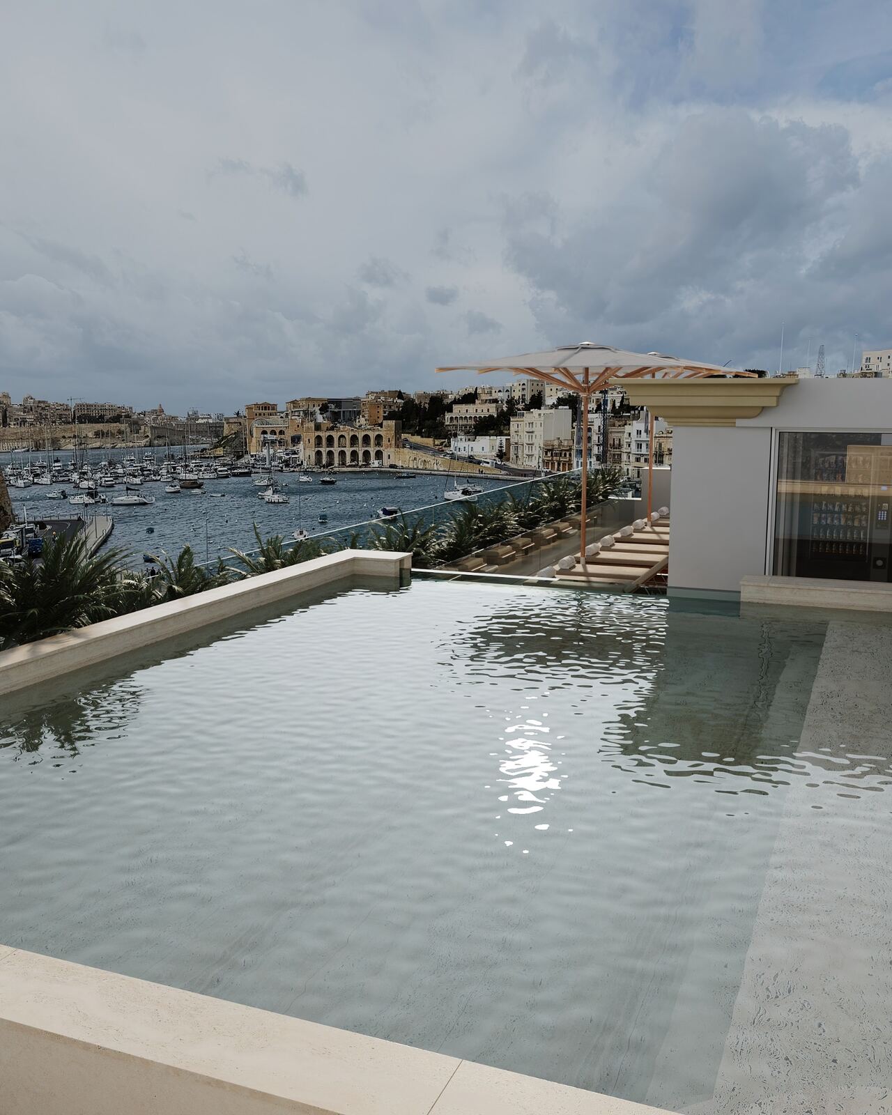 Harbour Terrace outdoor hospitality concept